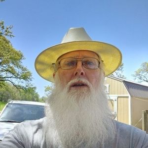 Meet your Posher, Clifford